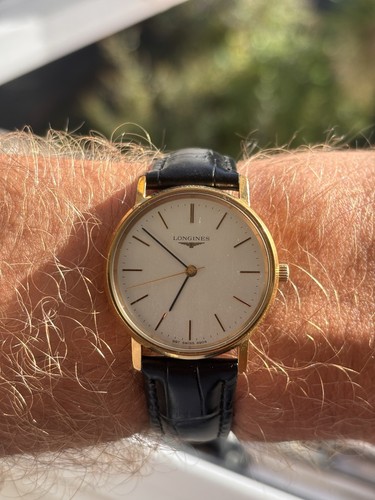 Elegant 1960s vintage - c.,